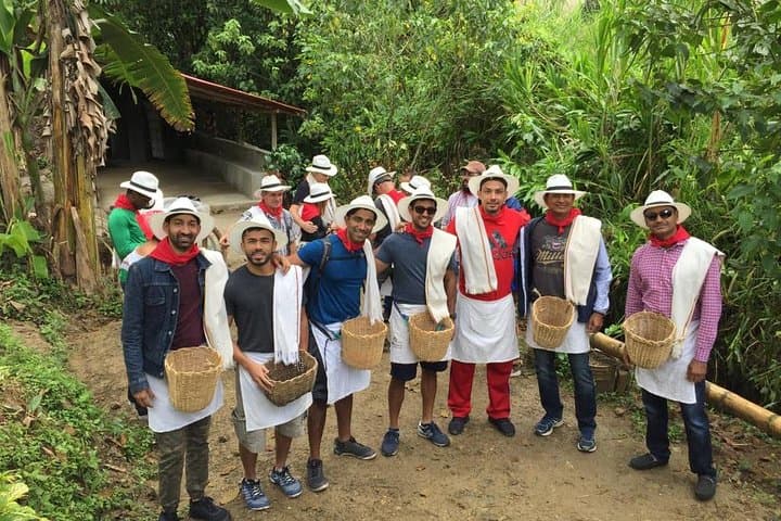 Guatape and Coffee Tour: Climb El Peñol and Coffee-Farm Immersion from Medellín photo 3