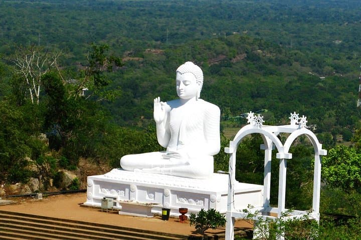 Day Tour to Anuradhapura from Colombo: Ancient Stupas & the Sacred Bodhi Tree photo 4