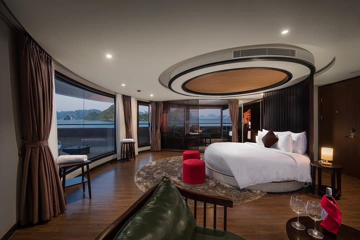 Scarlet Pearl Cruise: 2-Day Ultra-Luxury Catamaran in Lan Ha Bay photo 2