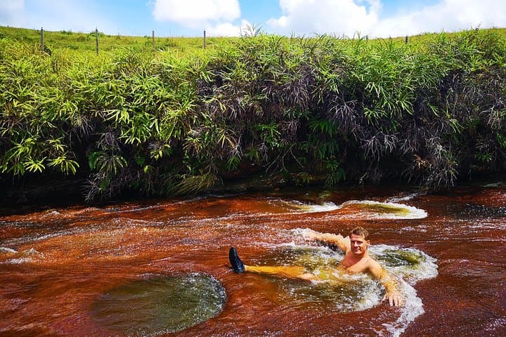 Explore Las Gachas: Guadalupe’s Red Rock Swimming Holes photo 2