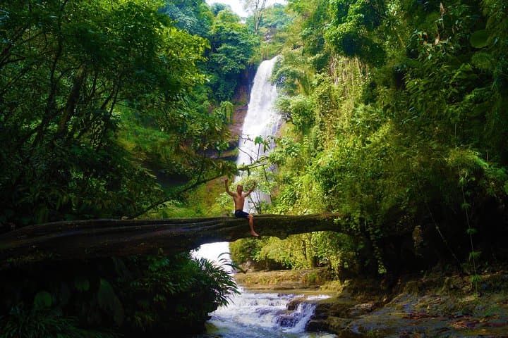 Juan Curí Waterfalls Private Tour from Bucaramanga — Swim, Rappel & Adventure photo 4
