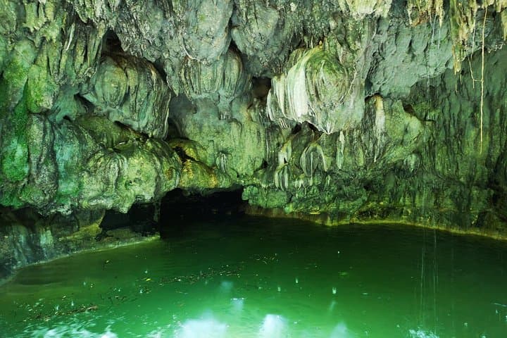 Airplane Cave Adventure from Bucaramanga — Ropes, Waterfalls & Hidden Pools photo 6