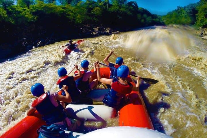 San Gil Adventure Day: Rafting, Paragliding, Canyoning & Caving Near Bucaramanga photo 4