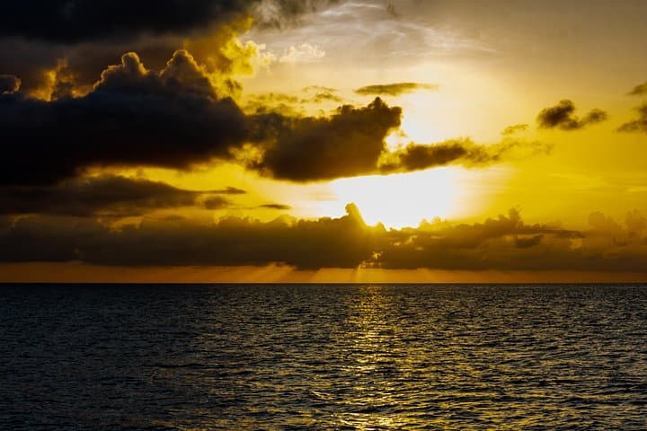 Sunset Sail and Creole Feast: Tango Caribbean Dinner Cruise in Sint Maarten photo 4