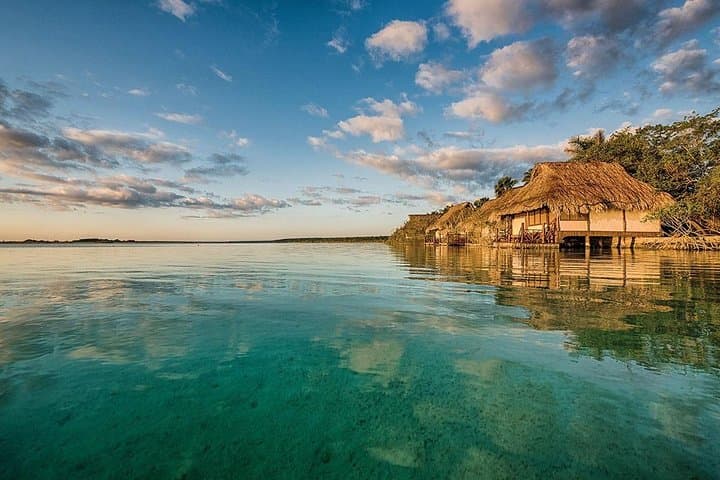Bacalar Lagoon Day Trip: Seven Colors Boat Tour & San Felipe Fort photo 3