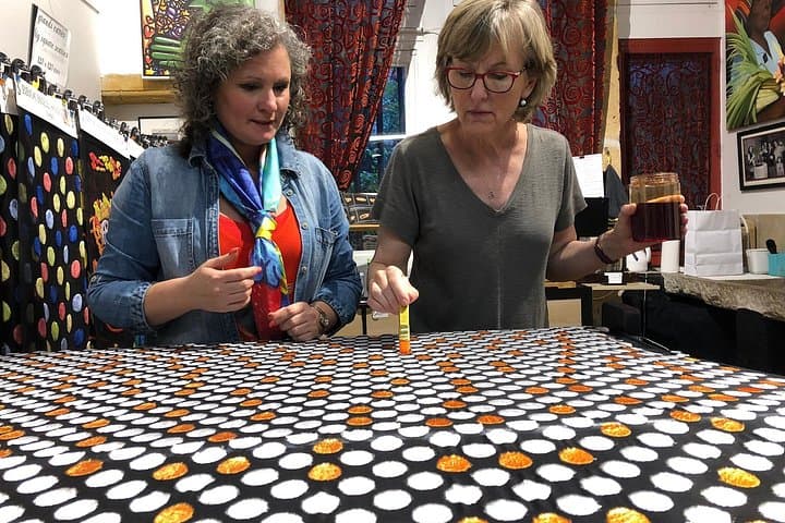 Silk Tour in Lyon: Jacquard Looms, Traboules & Artisanal Velvet photo 2