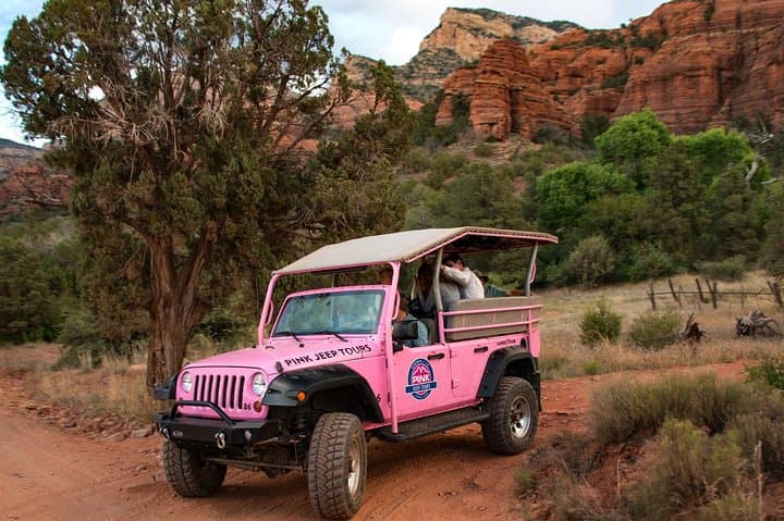 Sedona Gentle Red Rock Range Jeep Tour — Sunset Red Rock Views & Easy Off-Road Drive photo 4