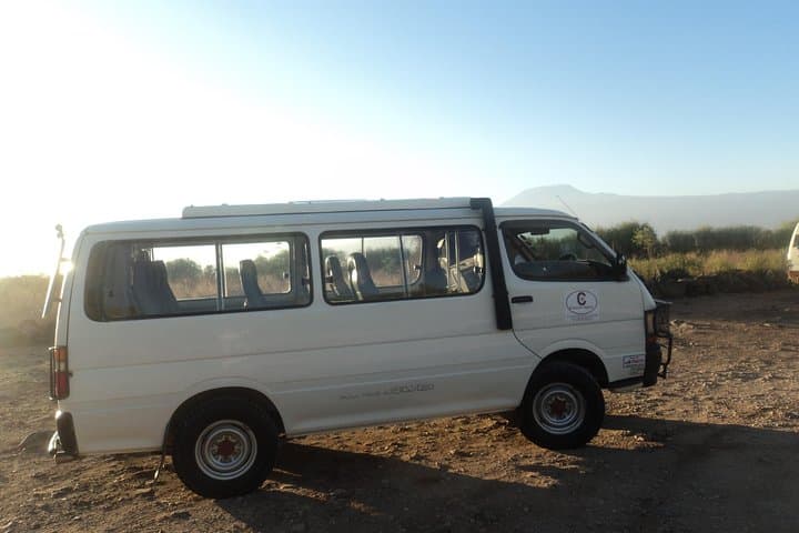 Explore Nairobi National Park: Africa’s Urban Wildlife Sanctuary Experience photo 5