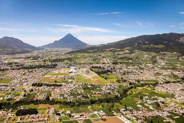 Quetzaltenango Experience: Chicabal Lagoon, Hot Springs & Xela Highlights photo 2