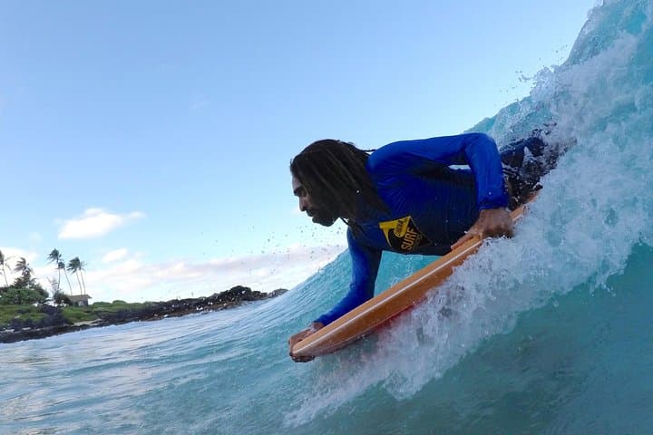 Private 1:1 Waikiki Bodyboarding Lesson with Pro Coach — Improve Your Wave Skills photo 4