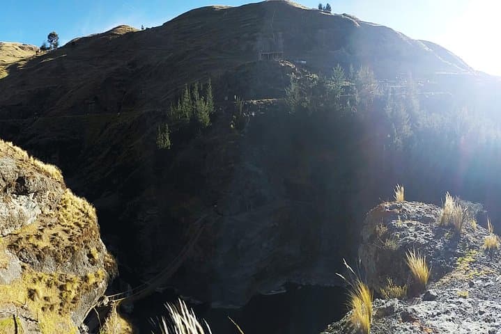 Qeswachaca Inca Rope Bridge & Rainbow Mountain Full-Day Cultural Trek photo 4