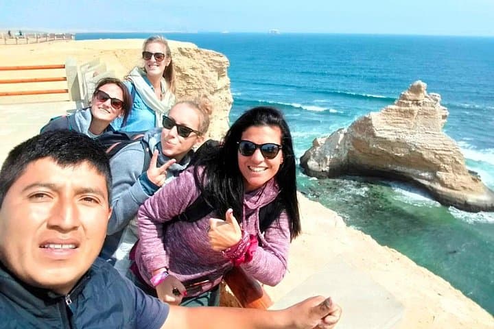 Paracas National Reserve Tour — Desert Meets Sea on Peru's Wild Coast photo 1