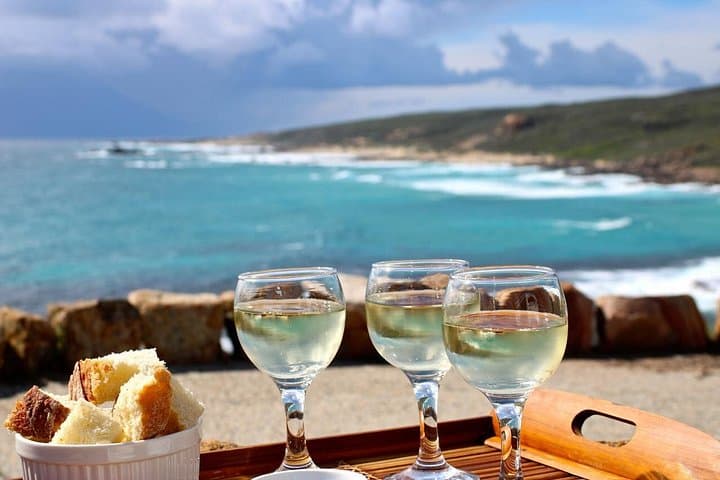 Margaret River Wine & Sights Day Tour from Busselton: Coastal Views, Wineries, and Wildlife photo 4