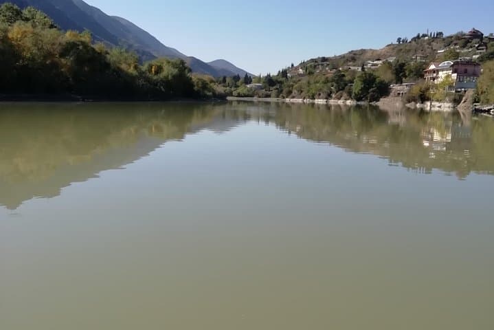 Full-Day Caucasus Road Trip: Mtskheta, Ananuri, Gudauri & Gergeti Trinity photo 6