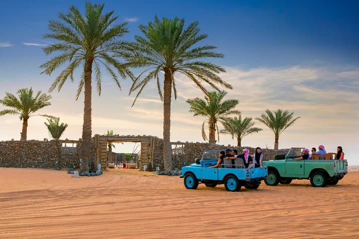 Dubai Overnight Desert Safari and Sunrise Hot Air Balloon Experience photo 4