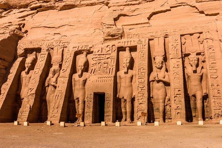 Abu Simbel Flight and Temple Tour from Aswan — Fast Air Transfer to Ramses II photo 5
