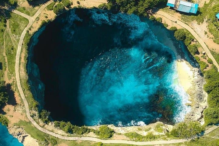 Nusa Penida Instagram Tour: Kelingking, Angel's Billabong & Broken Beach Day Trip photo 3