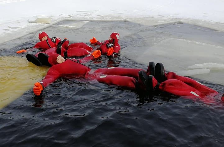 Arctic Floating in Finland — Dry-Suit Cold-Water Experience Near Rovaniemi photo 2