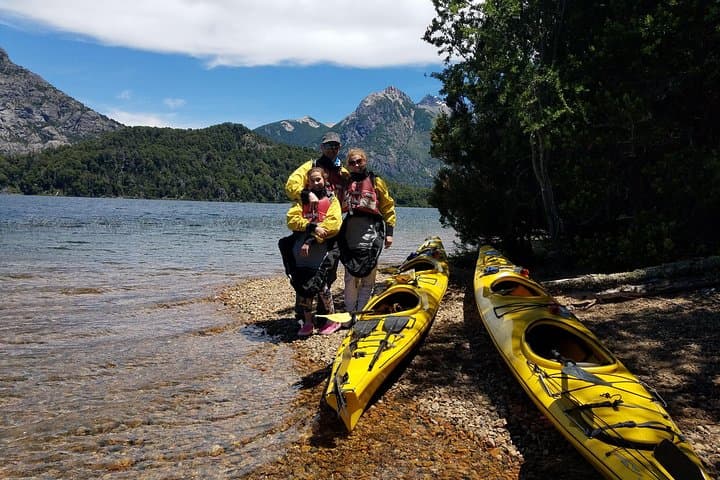 Full-Day Private Kayak to Moreno Lake — Guided Bariloche Kayaking Experience photo 5