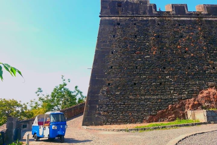 Funchal Tuk-Tuk City Tour and Old Town Highlights photo 4