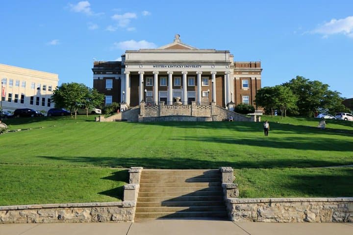 Bowling Green Scavenger Hunt — Explore Downtown & WKU with Let's Roam photo 2