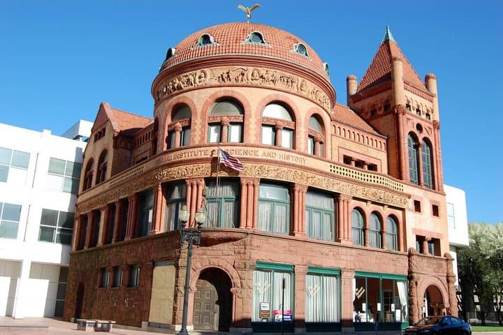 Bridgeport Scavenger Hunt: Self-Guided Urban Adventure in Connecticut photo 2