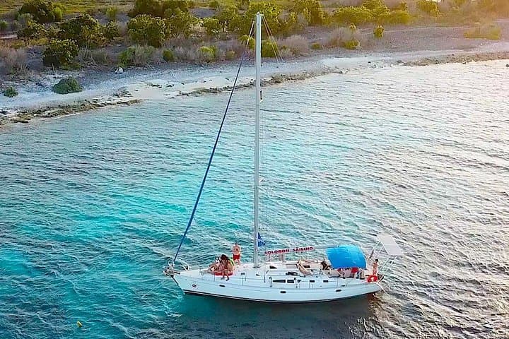 BBQ Grill Sailing Cruise in Bonaire — 360° Sunset, Snorkel & Open Bar photo 3