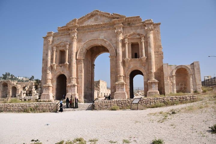 5-Day Jordan: Amman, Petra, Wadi Rum, Dead Sea & Ancient Ruins photo 4