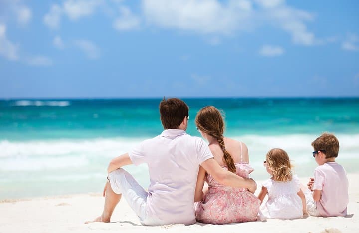 Bali Professional Photoshoot: Capture Beachside Light and Hidden Corners photo 3