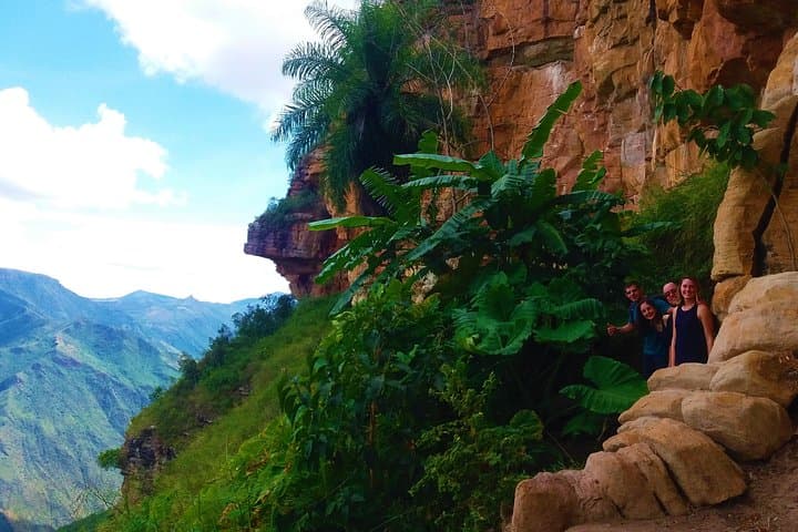 Chicamocha Canyon Trek: La Mojarra to Los Santos Private Hiking Tour photo 3