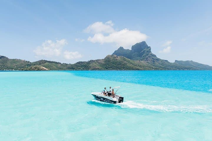 Bora Bora Private Lagoon Fishing Tour — 4-Hour Guided Fishing Experience photo 1
