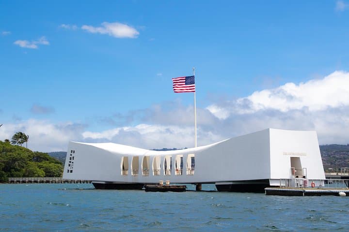 Pearl Harbor & USS Arizona Memorial: Half-Day Honolulu History Tour photo 2
