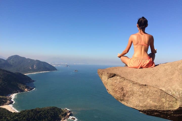 Pedra do Telégrafo Sunrise Hike: Rio’s Viral Cliff Photo Spot