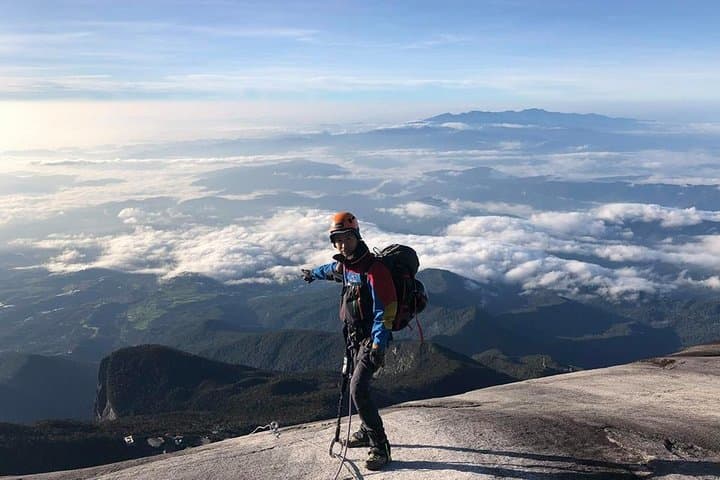Walk the Torq: 2D1N Mount Kinabalu Via Ferrata Adventure photo 5