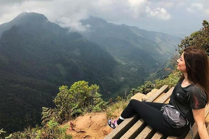 Misty Mountains 2-Day Private Horton Plains, Kandy & Nuwara Eliya Tour photo 3