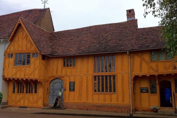 Explore Medieval Lavenham: Self-Guided Tudor Walking Audio Tour photo 3