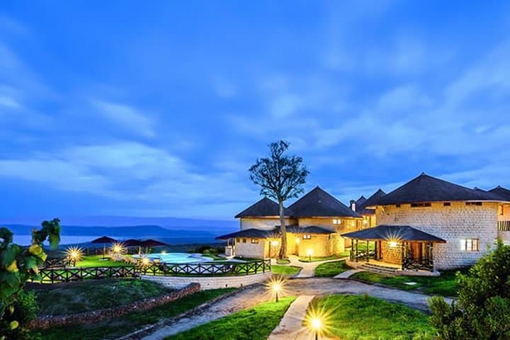4-Day Lodge Safari: Lake Nakuru & Masai Mara Wildlife Tour from Nairobi photo 2