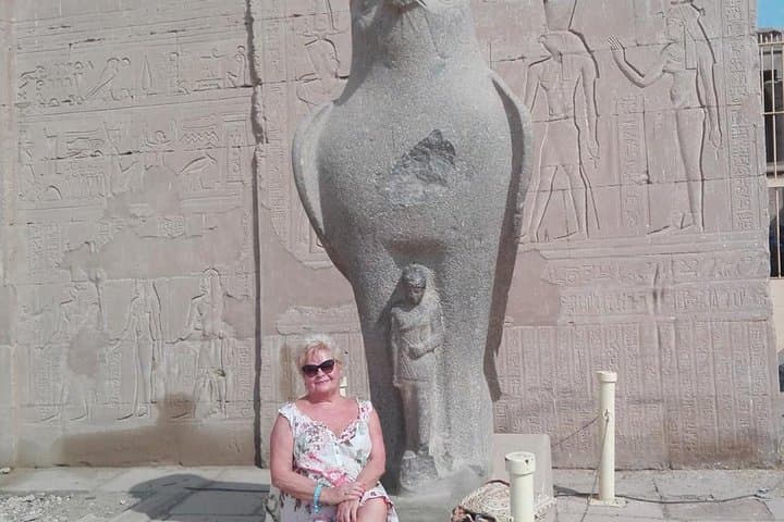 4-Day Nile Cruise: Aswan to Luxor & Abu Simbel (Train from Cairo) photo 2