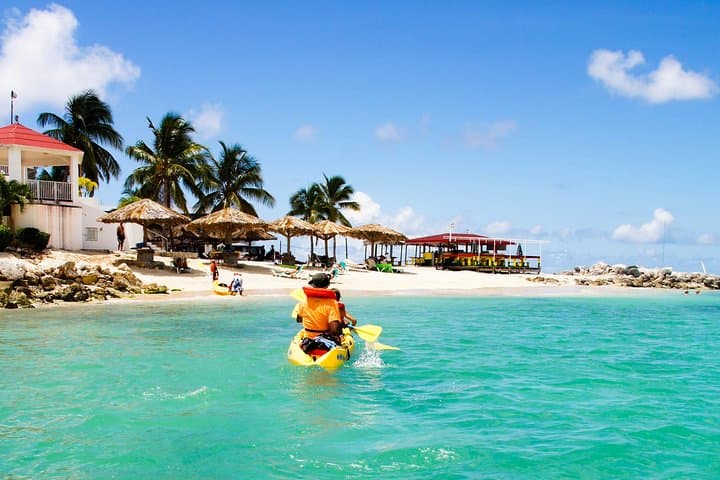 Paddle and Snorkel Simpson Bay: Kayak Adventure in St Maarten