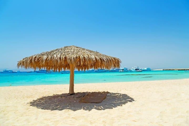 Paradise Island Snorkel & Beach Day from Hurghada
