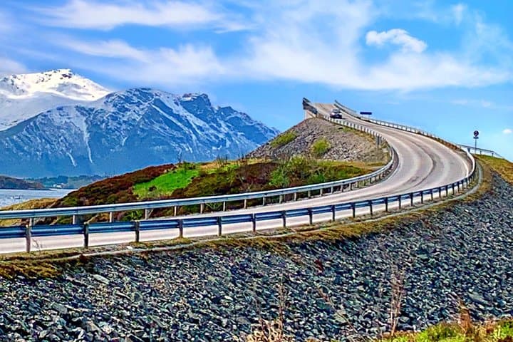 Alesund to Atlantic Road and Molde: Full-Day Coastal Road Trip