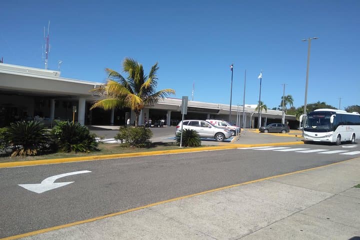 Sosua to Puerto Plata Airport Private Taxi — Quick POP Transfer & Practical Tips photo 3