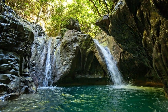 Damajagua 27 Charcos: Puerto Plata Waterfall Hike & River Slide Tour