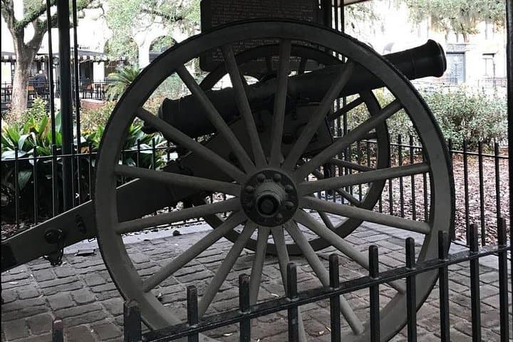 Civil War Savannah Guided Walking Tour: Sherman's Footsteps in the Historic District photo 5