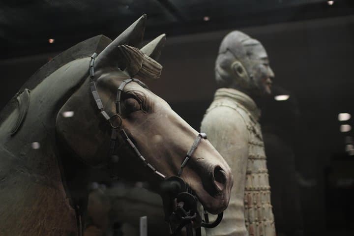 Xi'an 2-Day Private Tour from Beijing — Terracotta Warriors & Mount Huashan photo 2