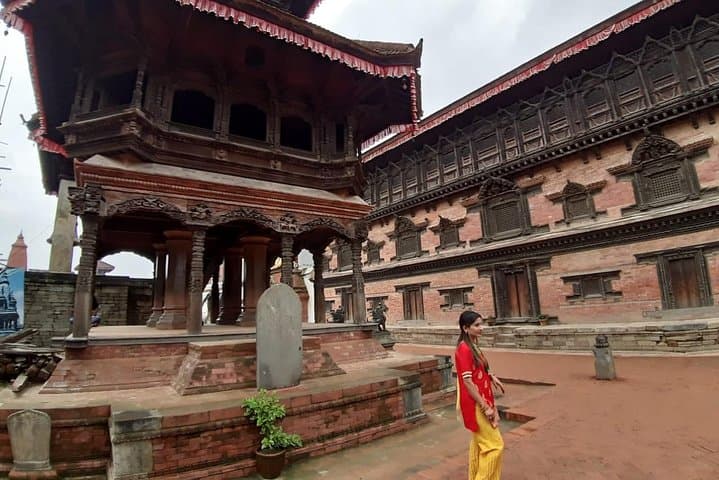 7-Day Nepal Tour: Kathmandu & Pokhara with Australian Camp Easy Hike photo 3