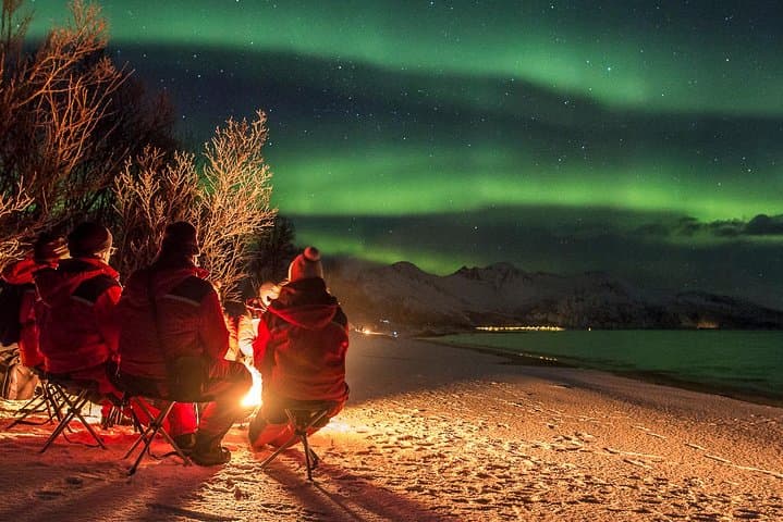 Chasing the Northern Lights from Tromsø: Guided Aurora Hunt with Photographer and Bonfire photo 5