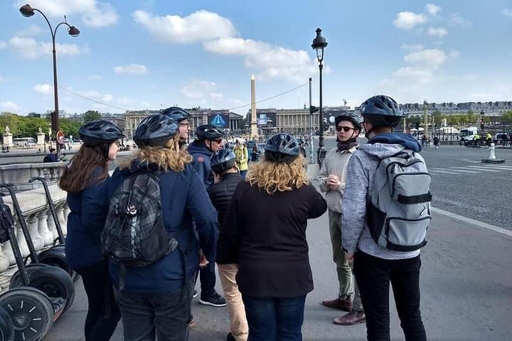 Glide Paris: 90-Min Segway Tour of Eiffel, Louvre & Champs-Élysées photo 6
