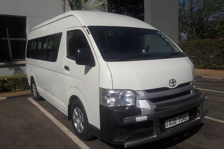 Livingstone Cultural Taxi Tour: Museum, Markets & Schools in 2 Hours
