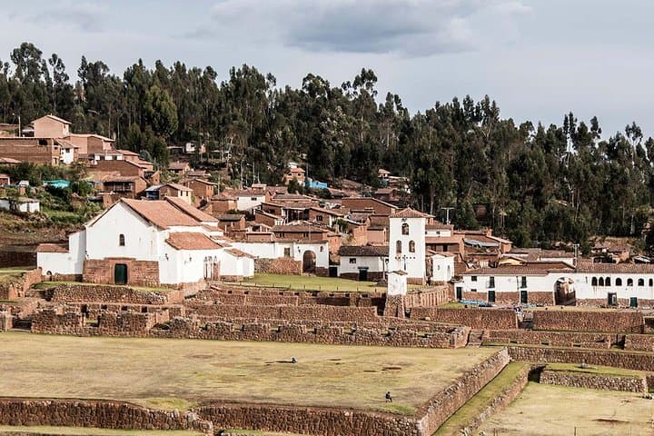 Classic Sacred Valley Tour: Pisac, Urubamba & Ollantaytambo Day Trip from Cusco photo 3